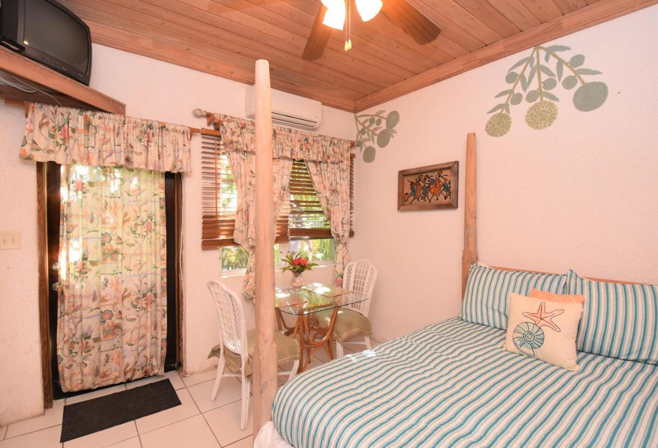 The Sugar Apple Lodging Dunmore Town 외부 사진