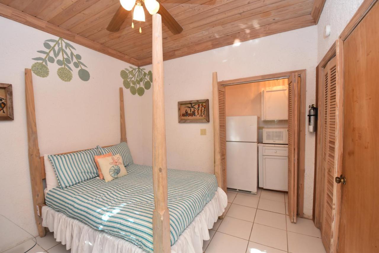 The Sugar Apple Lodging Dunmore Town 외부 사진