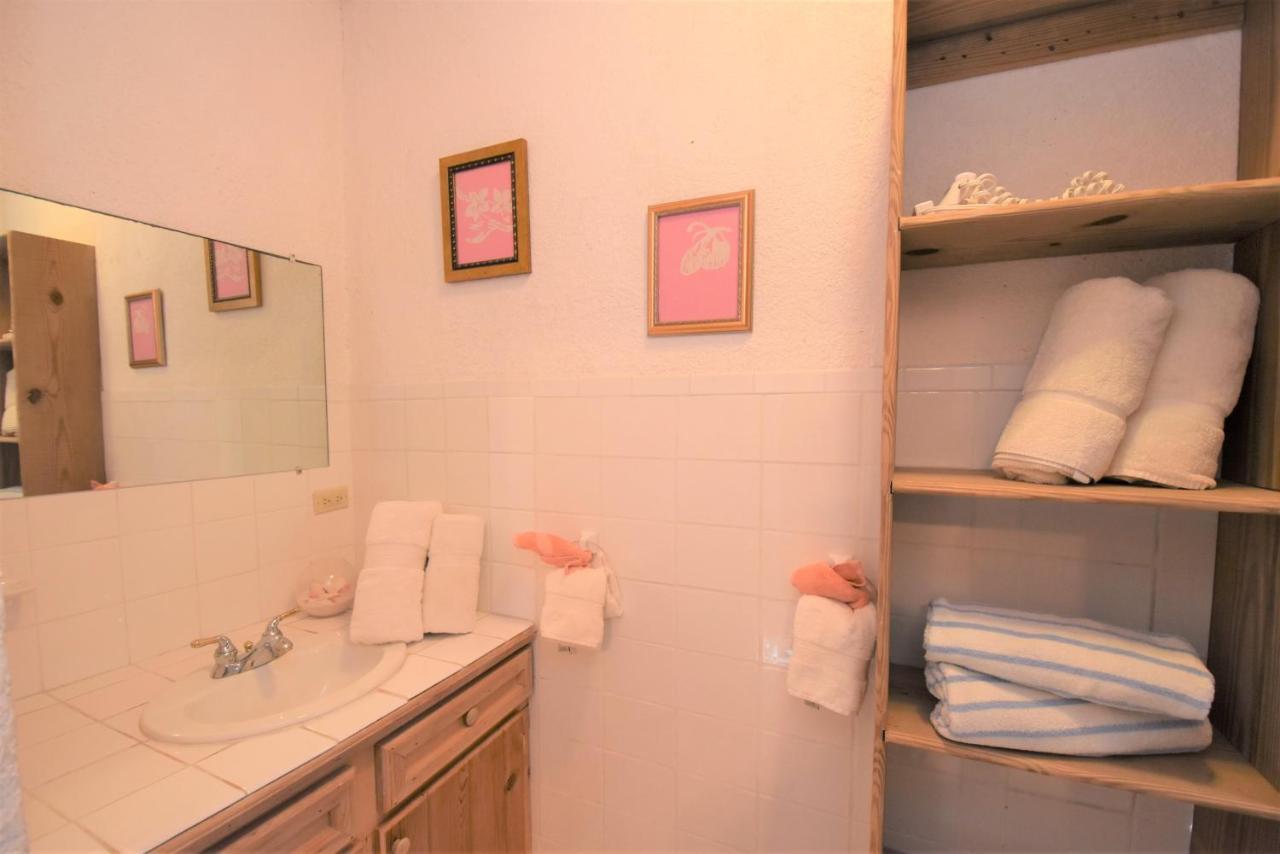 The Sugar Apple Lodging Dunmore Town 외부 사진