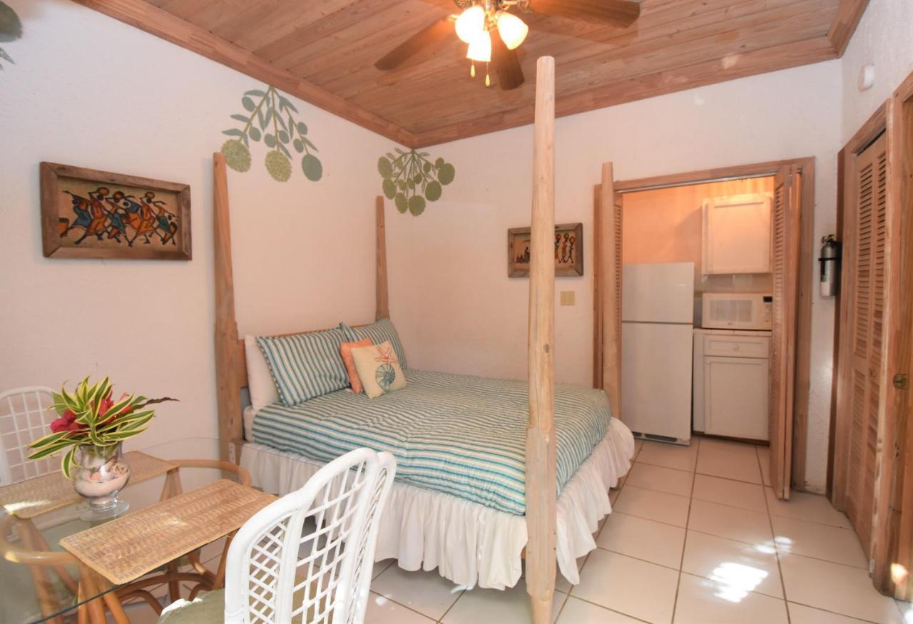 The Sugar Apple Lodging Dunmore Town 외부 사진