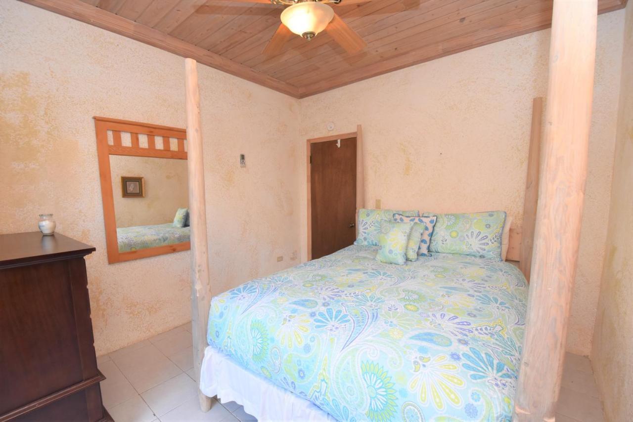 The Sugar Apple Lodging Dunmore Town 외부 사진